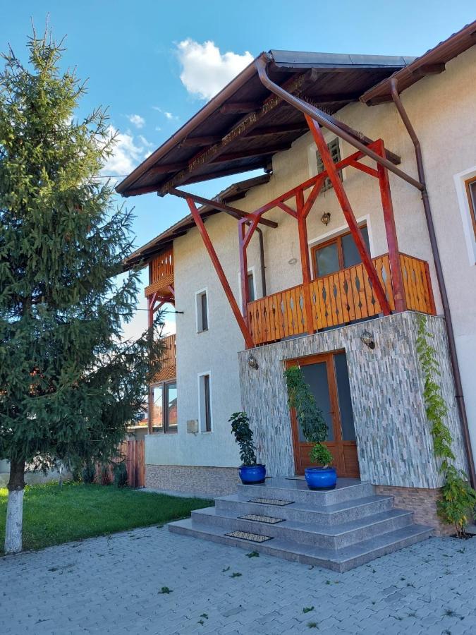Pensiunea Vera Rîşnov Ngoại thất bức ảnh