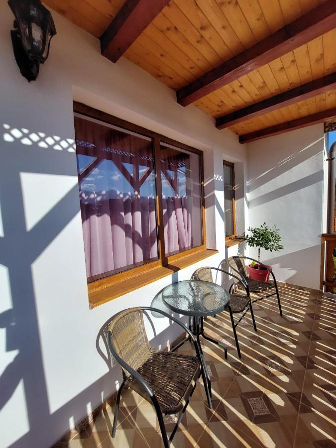 Pensiunea Vera Rîşnov Ngoại thất bức ảnh